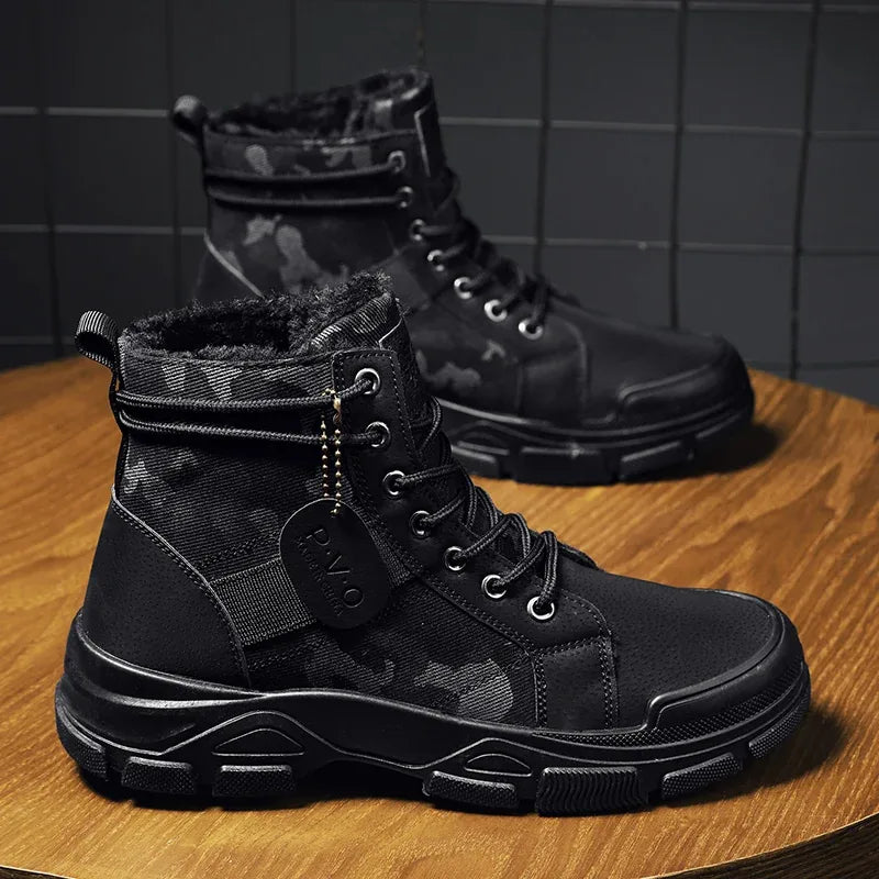 Alvidon™ TarnStep – Gefütterte Barfußstiefel im Camo-Muster