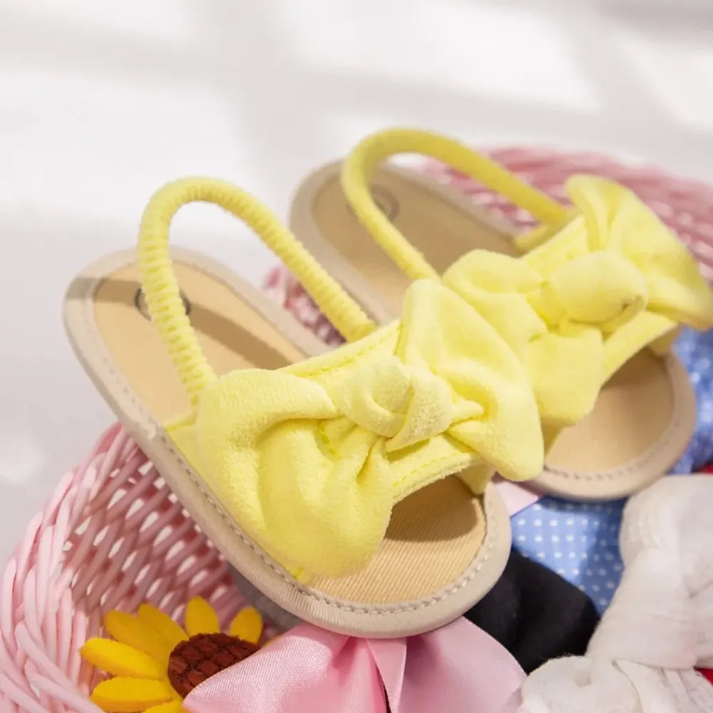 Alvidon™ BowStep – Weiche Barfuß-Sandalen für Babys & erste Schritte