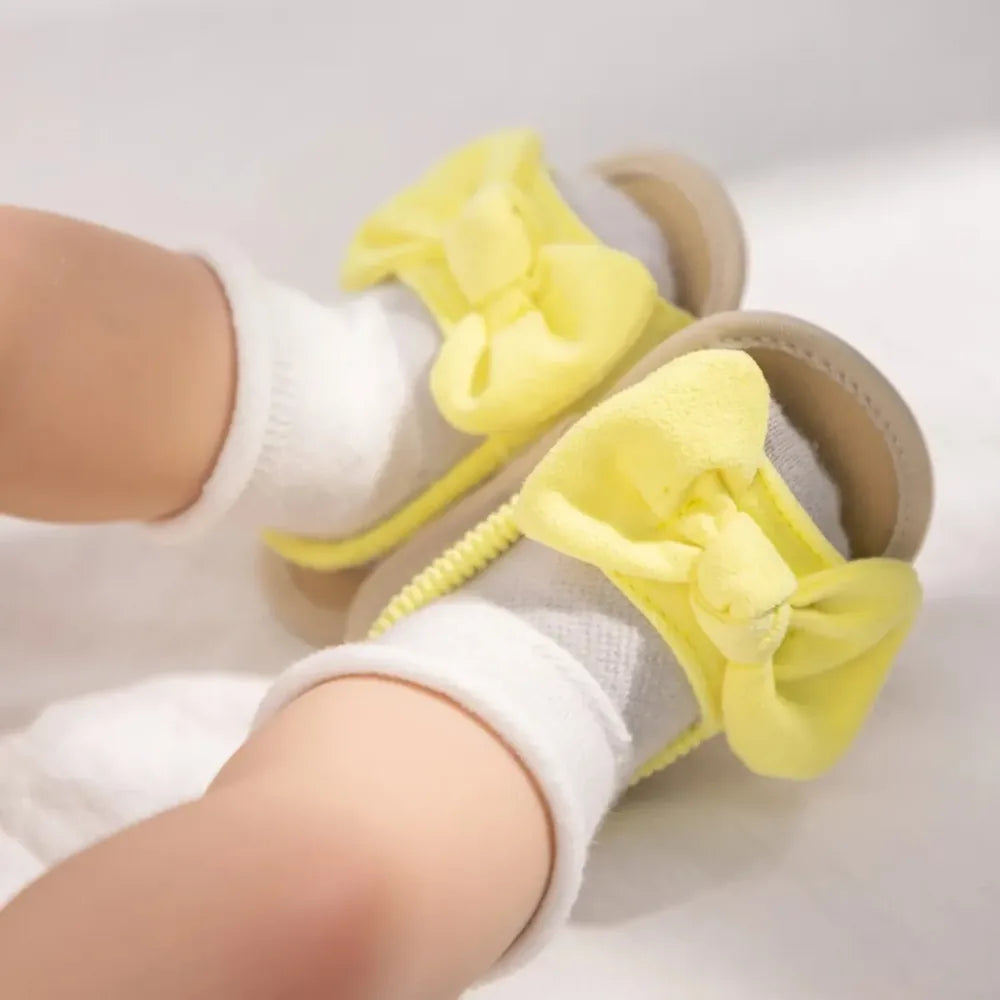 Alvidon™ BowStep – Weiche Barfuß-Sandalen für Babys & erste Schritte