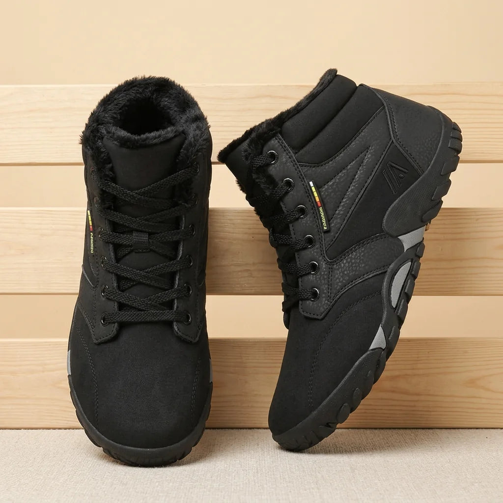 Alvidon NordicFlex Schwarz – Barfußschuhe, Ansicht der flachen Zero-Drop-Sohle, für Damen und Herren