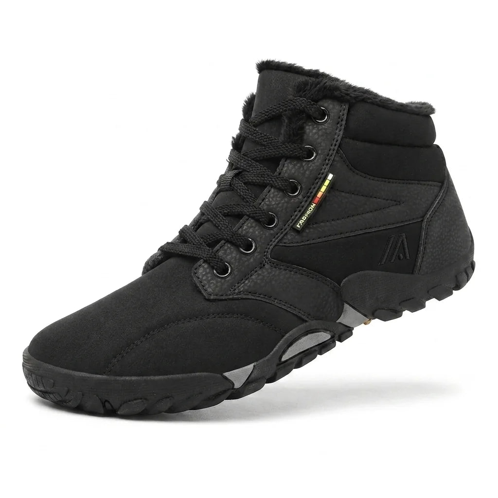 Alvidon NordicFlex Schwarz – Barfußschuhe, Seitenansicht im Studio, für Damen und Herren