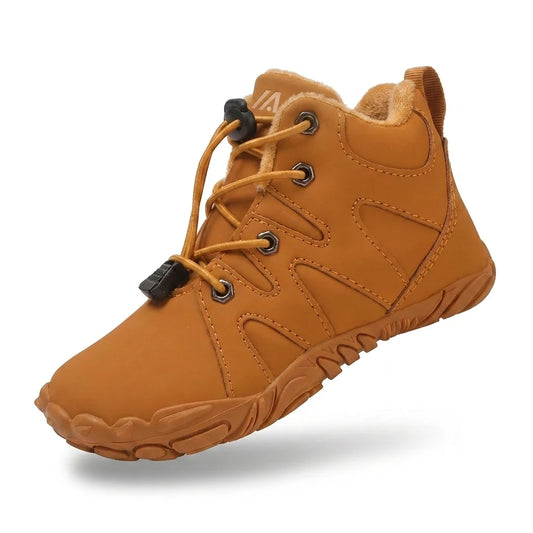 Alvidon SnowFlex Camel – Barfußschuhe Kinder, Seitenansicht im Studio, für Damen und Herren