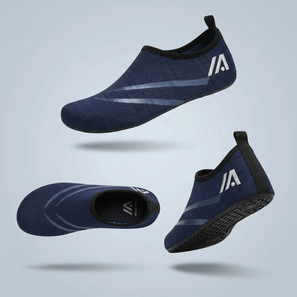Alvidon SockFlex Marineblau – Wasserschuhe aus Mesh, schwebend im Studio, drei Ansichten, Barfußschuhe für Damen und Herren