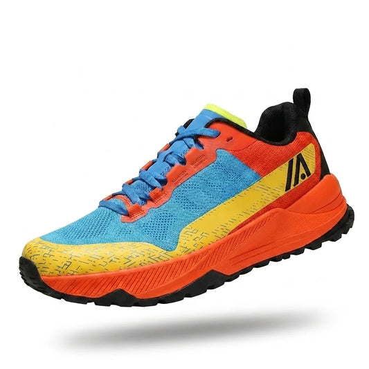 Alvidon TrailBolt Hellblau – leichte Laufschuhe, Seitenansicht mit gesticktem Alvidon-Logo, Barfußschuhe für Damen und Herren