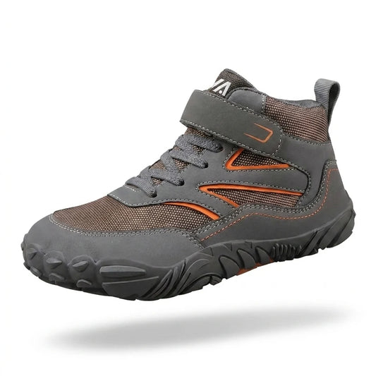 Alvidon TrailKid Grau – Barfußschuhe Kinder, Seitenansicht im Studio, für Damen und Herren